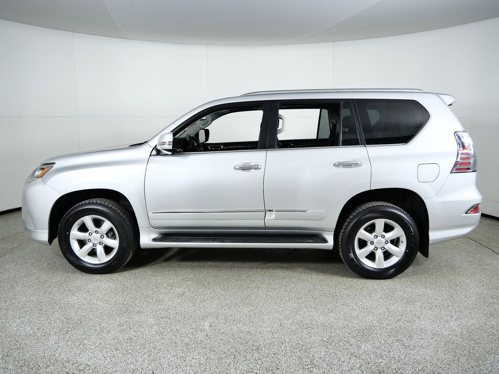 Thumbnail: 2014 Lexus GX - 14