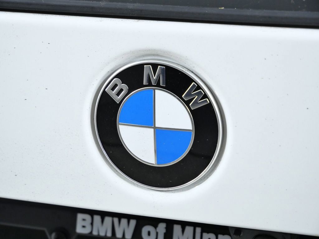 Thumbnail: 2026 BMW X1 - 13