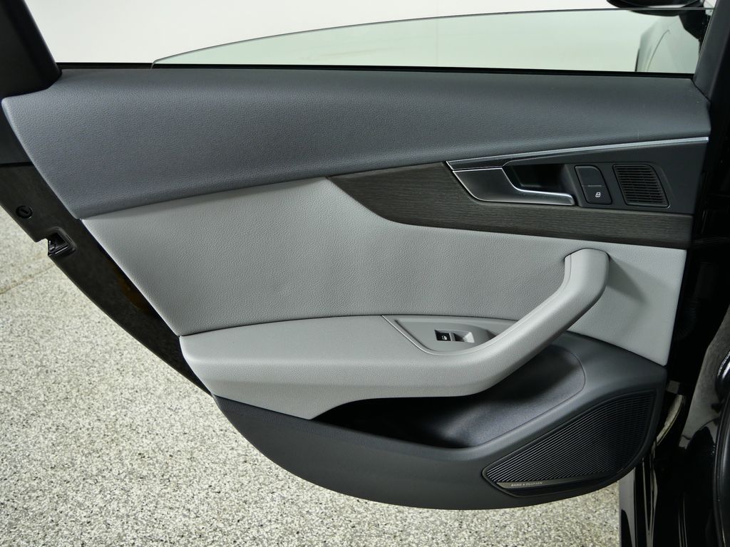 Thumbnail: 2018 Audi A4 - 30