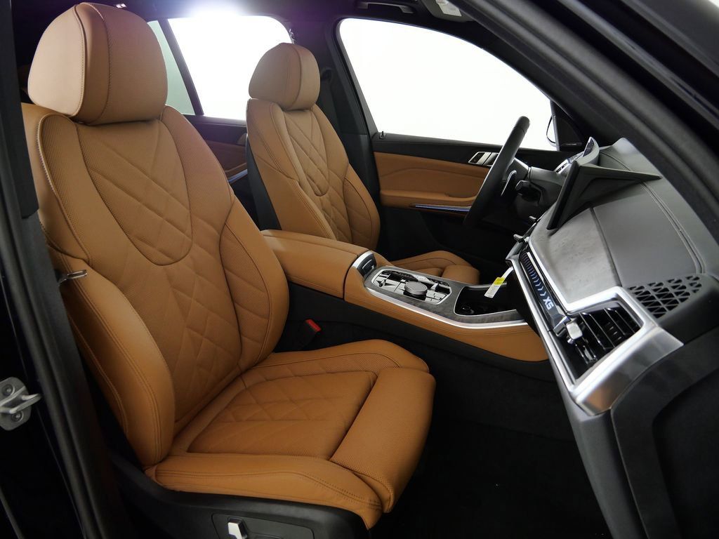 Thumbnail: 2026 BMW X5 - 23