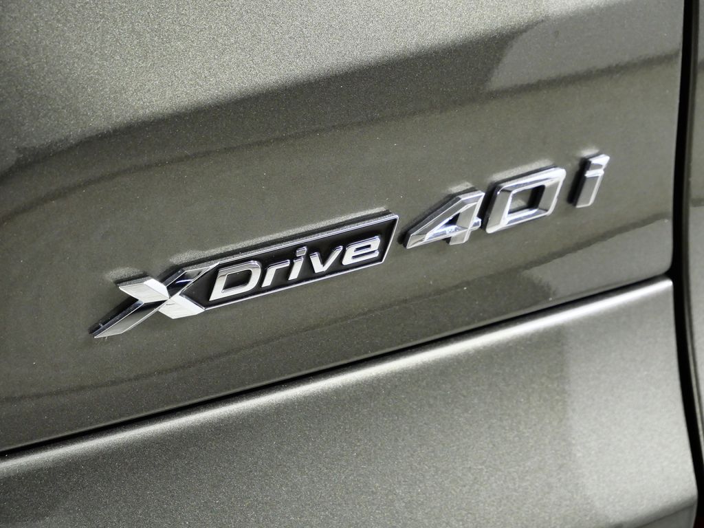 Thumbnail: 2025 BMW X5 - 15