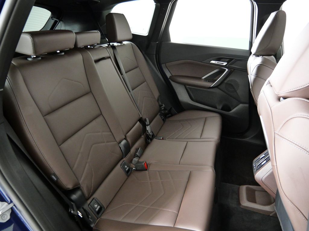 Thumbnail: 2025 BMW X1 - 30