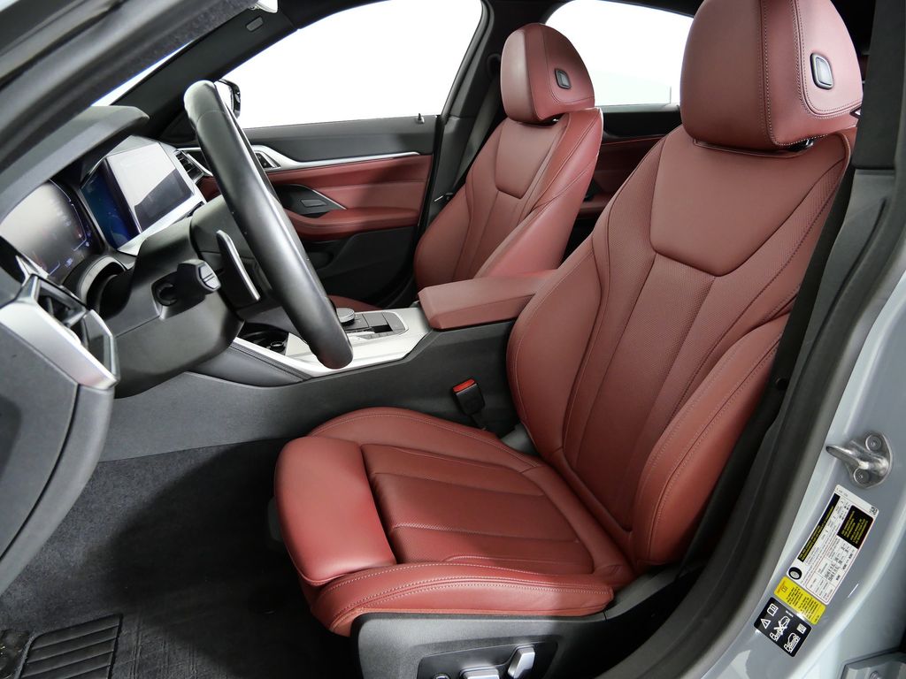 Thumbnail: 2022 BMW 4 Series - 39