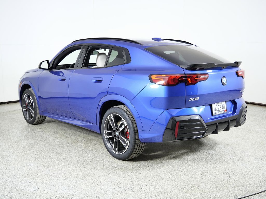 Thumbnail: 2026 BMW X2 - 14