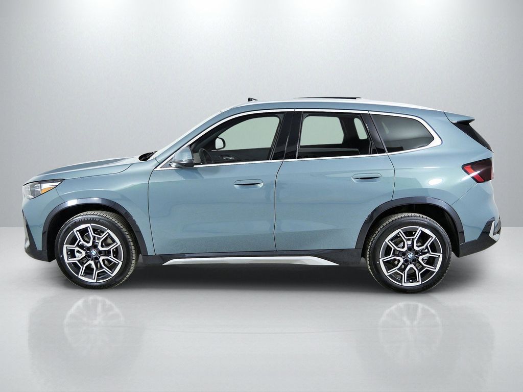 Thumbnail: 2026 BMW X1 - 15