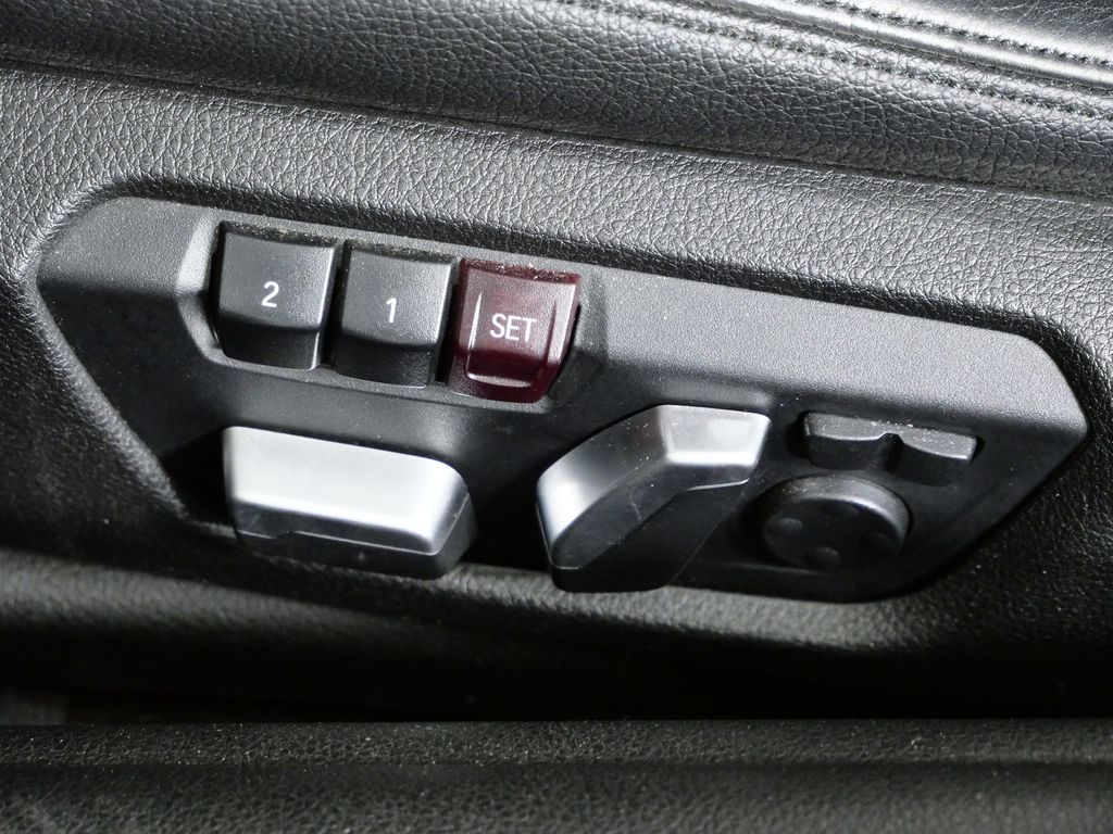 Thumbnail: 2017 BMW 4 Series - 33