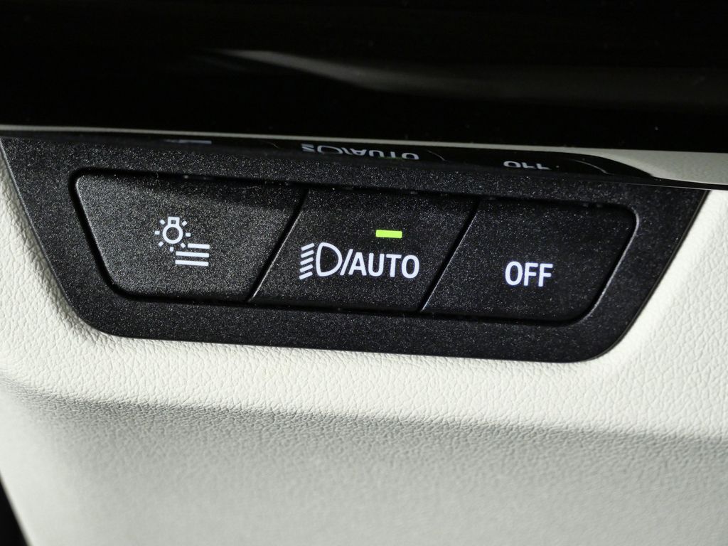 Thumbnail: 2026 BMW X1 - 38