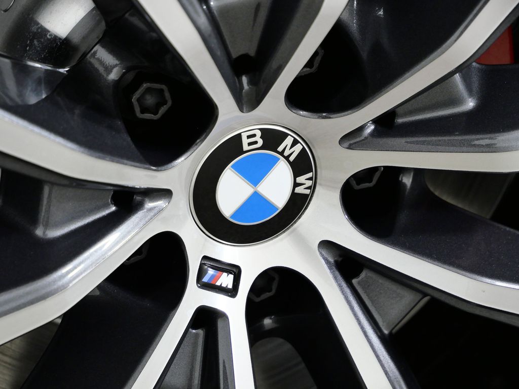 Thumbnail: 2026 BMW X5 - 19