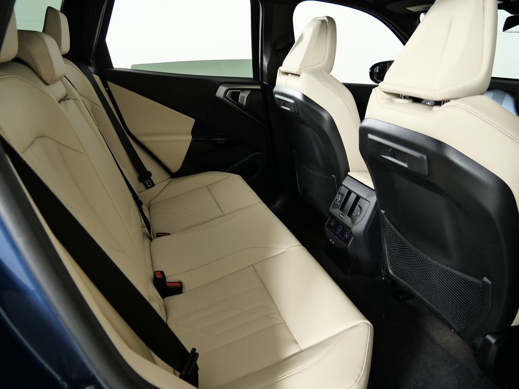 Thumbnail: 2026 BMW X3 - 26