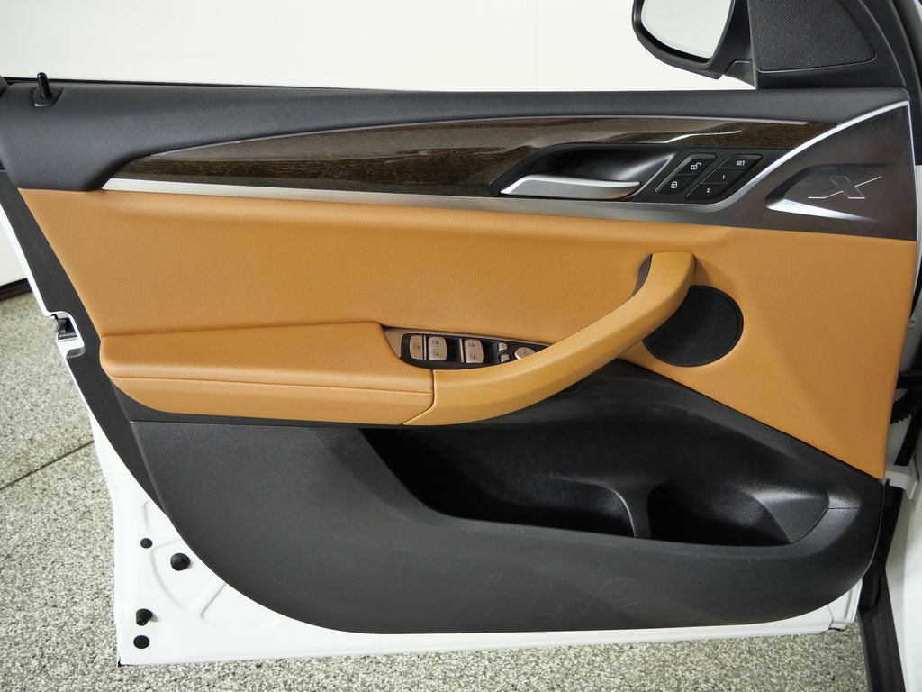 Thumbnail: 2023 BMW X3 - 37