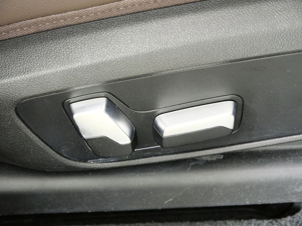 Thumbnail: 2022 BMW X3 - 23