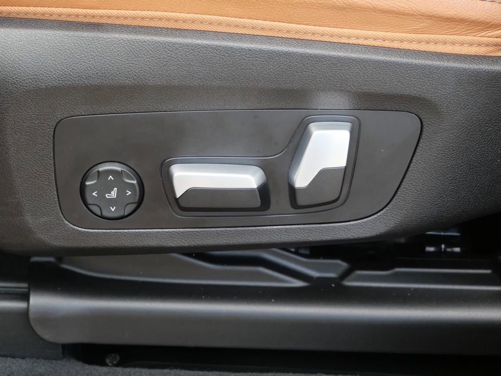 Thumbnail: 2023 BMW X3 - 14