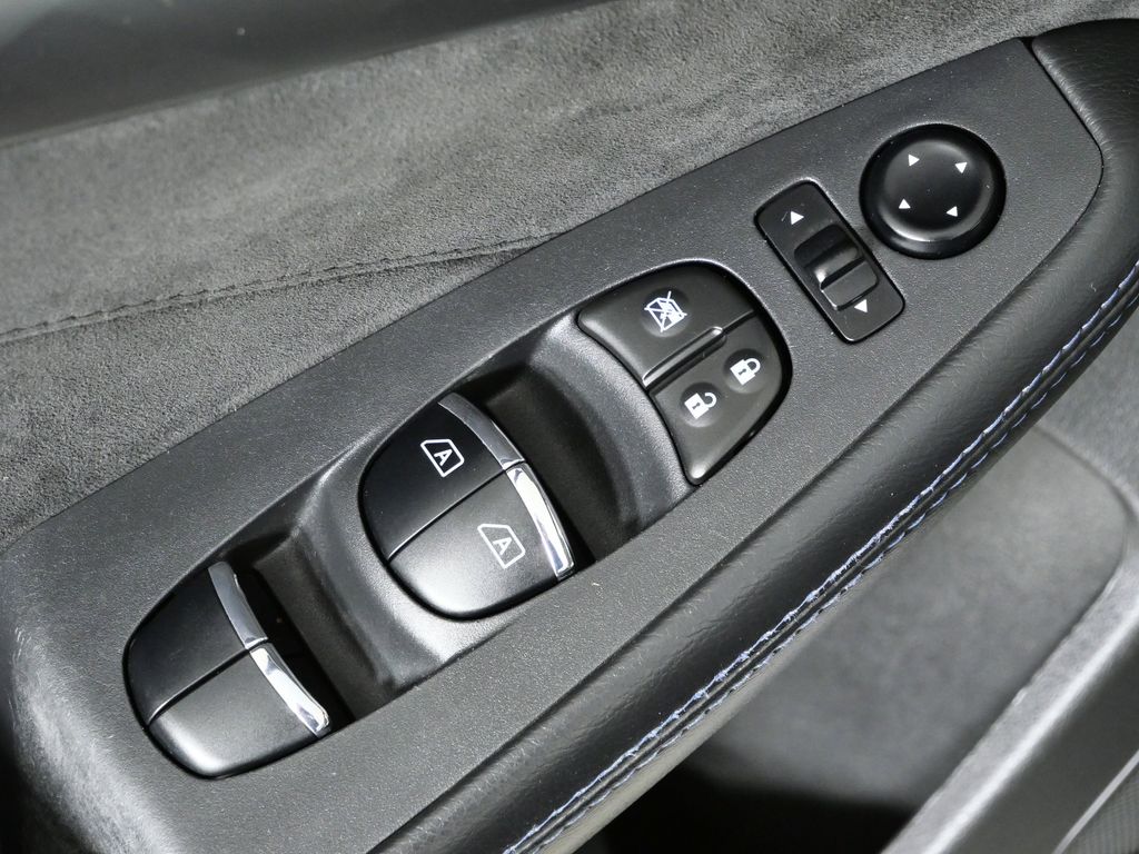 Thumbnail: 2016 Nissan Maxima - 34