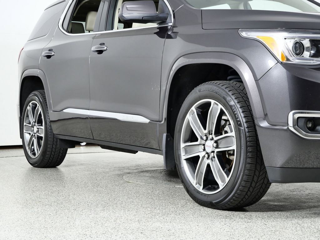 Thumbnail: 2017 GMC Acadia - 7