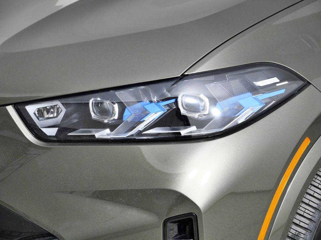 Thumbnail: 2025 BMW X5 - 4