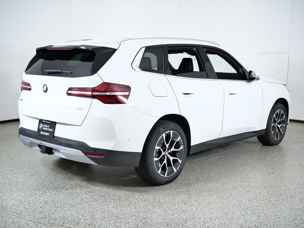 Thumbnail: 2026 BMW X3 - 9