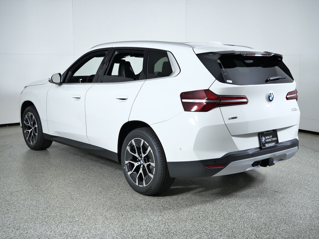 Thumbnail: 2026 BMW X3 - 14