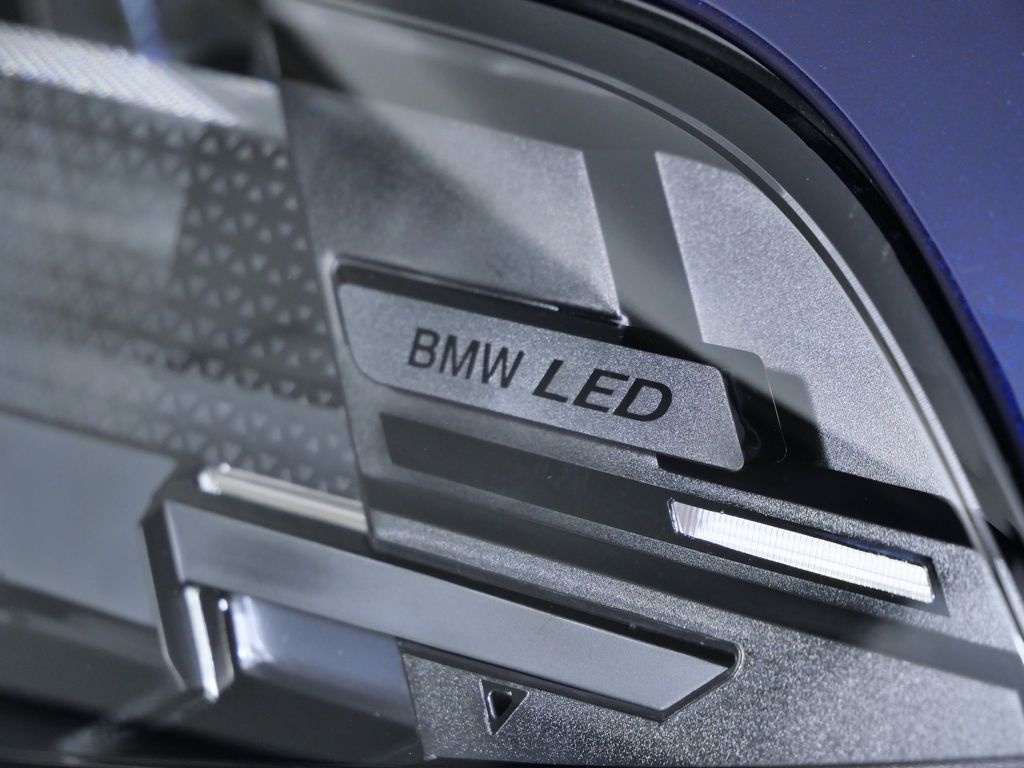 Thumbnail: 2026 BMW X5 - 4