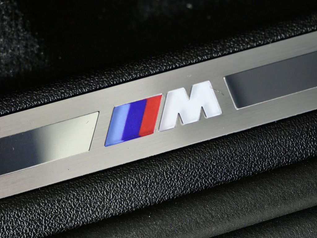 Thumbnail: 2026 BMW X5 - 23