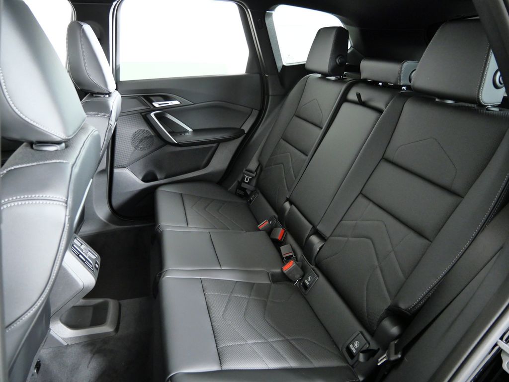 Thumbnail: 2026 BMW X1 - 30