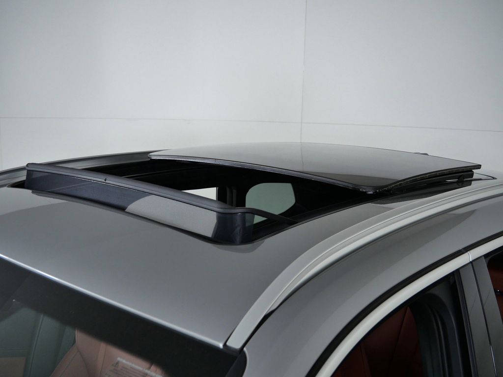 Thumbnail: 2026 BMW X1 - 18