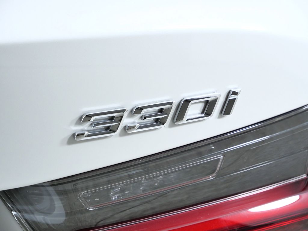 Thumbnail: 2023 BMW 3 Series - 15