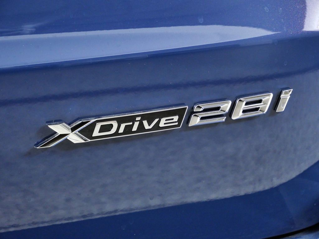 Thumbnail: 2026 BMW X1 - 14