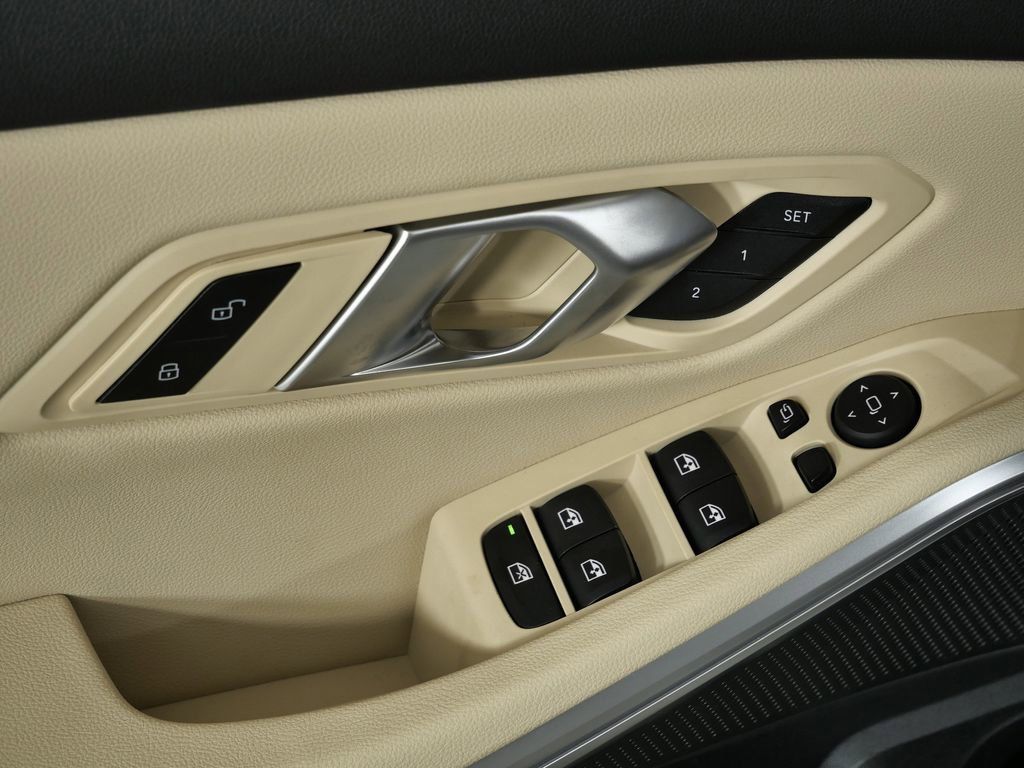 Thumbnail: 2026 BMW 3 Series - 37