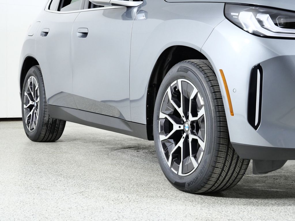 Thumbnail: 2026 BMW X3 - 6