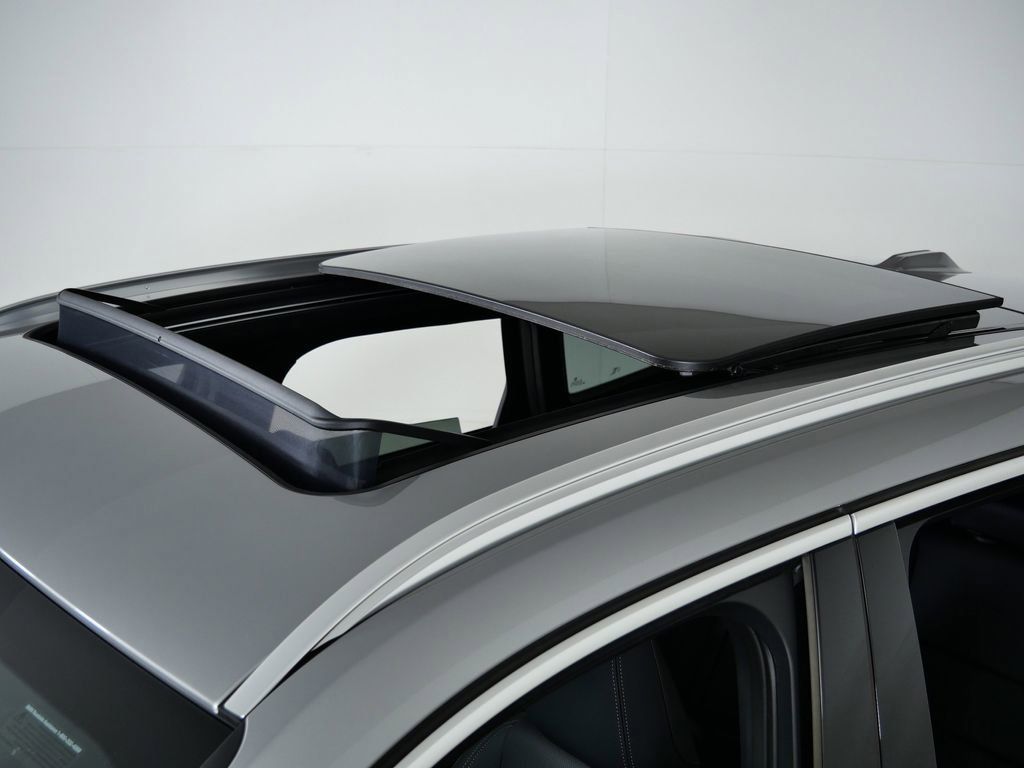 Thumbnail: 2026 BMW X1 - 20