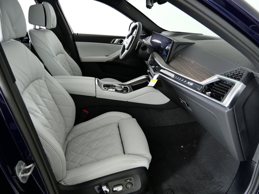 Thumbnail: 2026 BMW X6 - 20