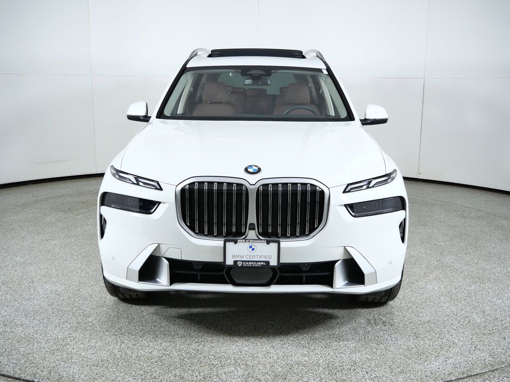 Thumbnail: 2023 BMW X7 - 3