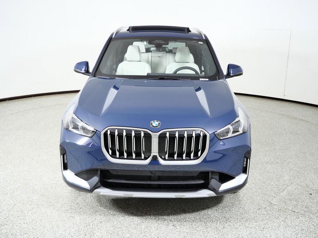 Thumbnail: 2026 BMW X1 - 16