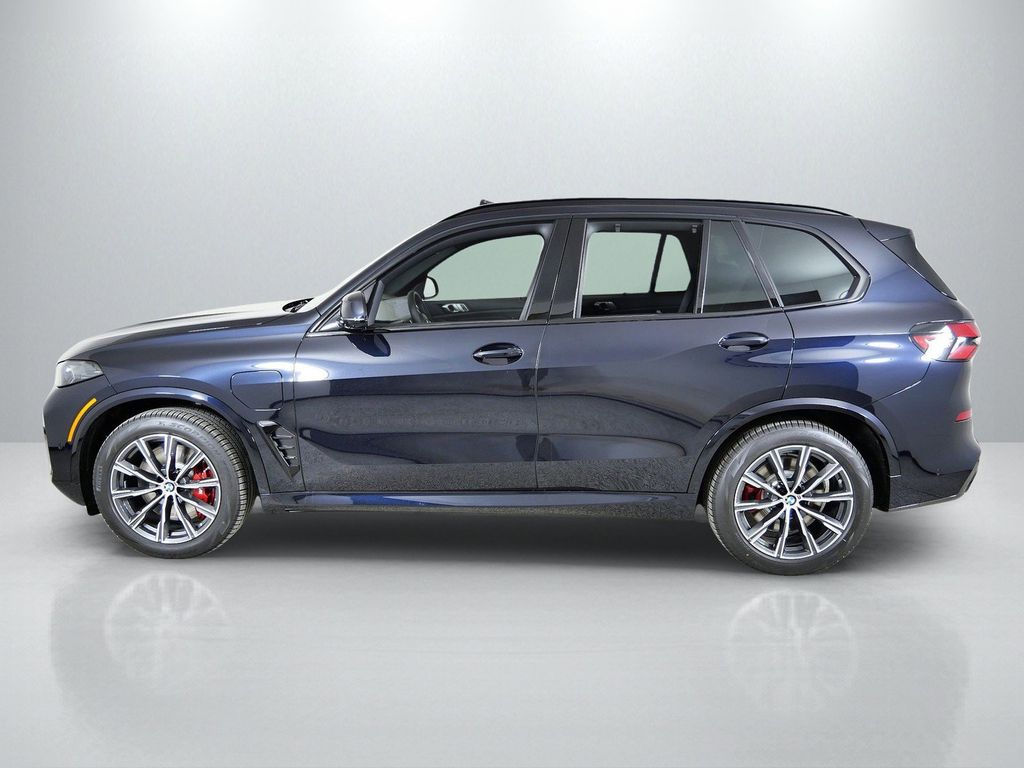 Thumbnail: 2026 BMW X5 - 15