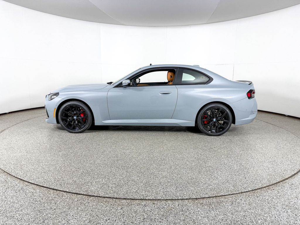 Thumbnail: 2025 BMW 2 Series - 10