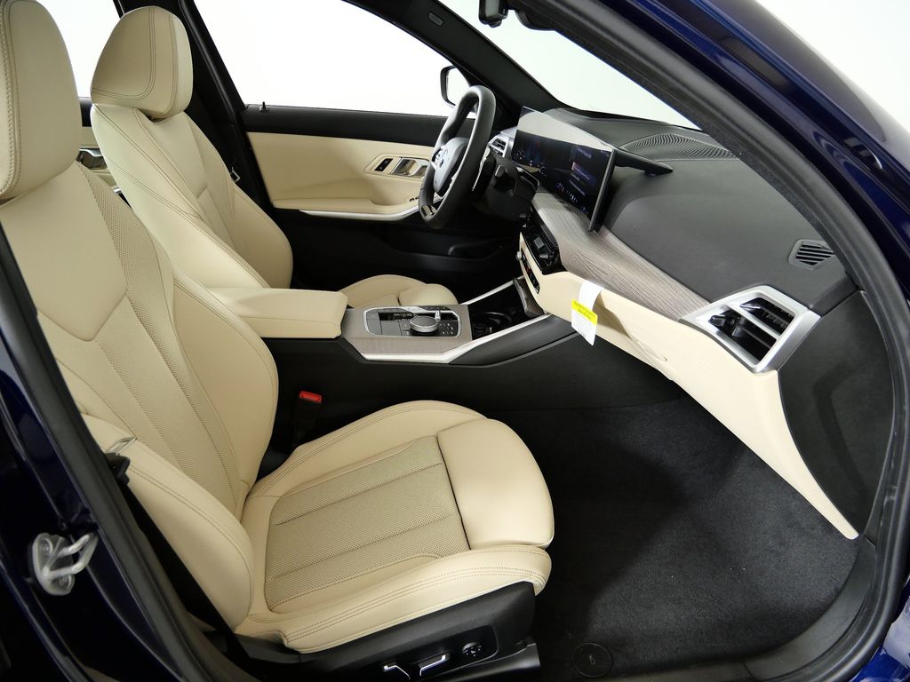 Thumbnail: 2026 BMW 3 Series - 20