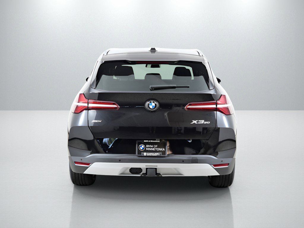 Thumbnail: 2026 BMW X3 - 11