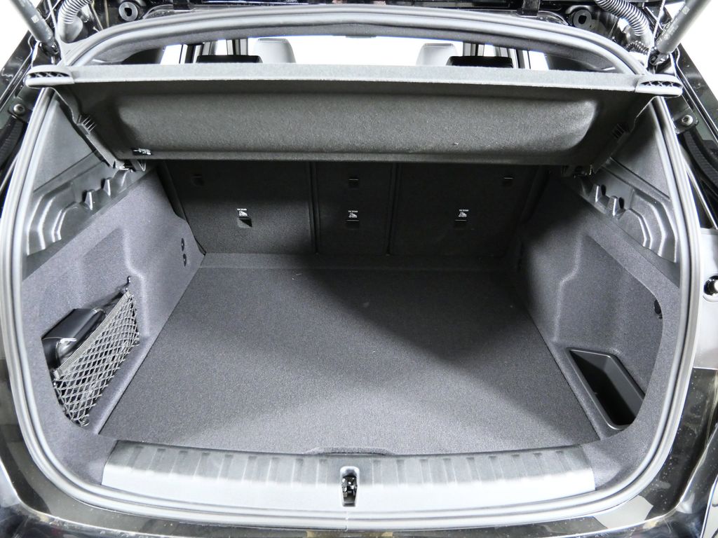 Thumbnail: 2026 BMW X1 - 26