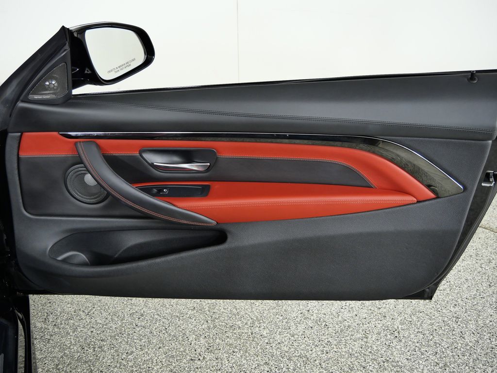 Thumbnail: 2016 BMW M4 - 20