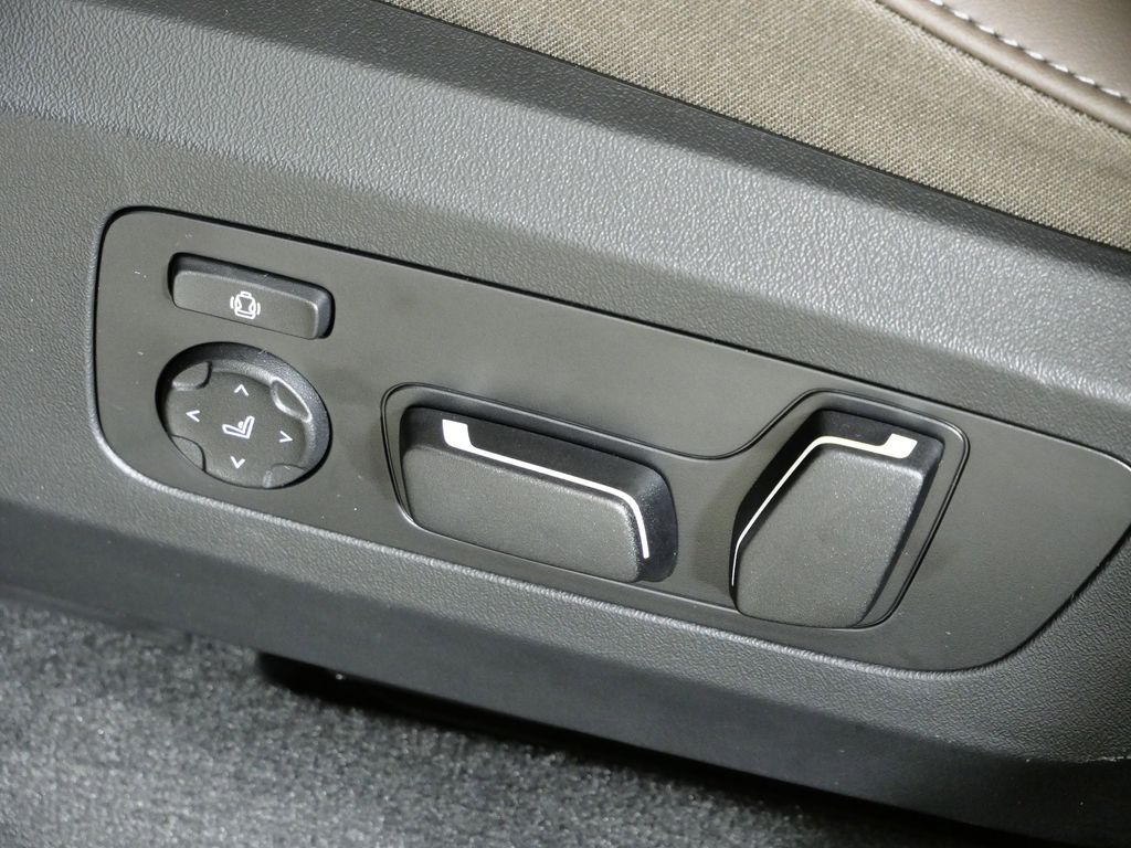 Thumbnail: 2026 BMW X3 - 36