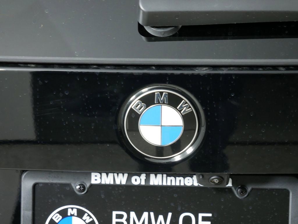 Thumbnail: 2025 BMW X1 - 12