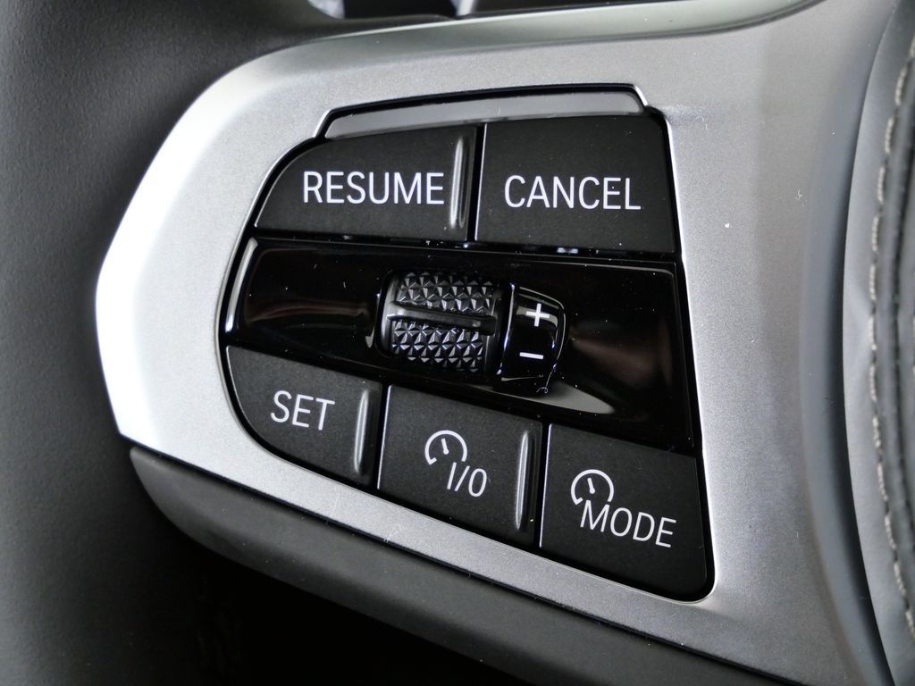 Thumbnail: 2026 BMW X5 - 41