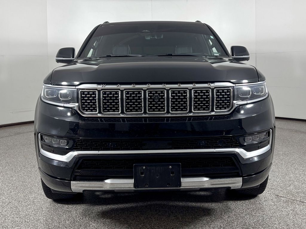 Thumbnail: 2022 Jeep Grand Wagoneer - 3