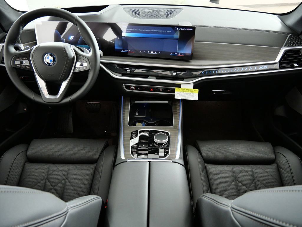 Thumbnail: 2026 BMW X5 - 7