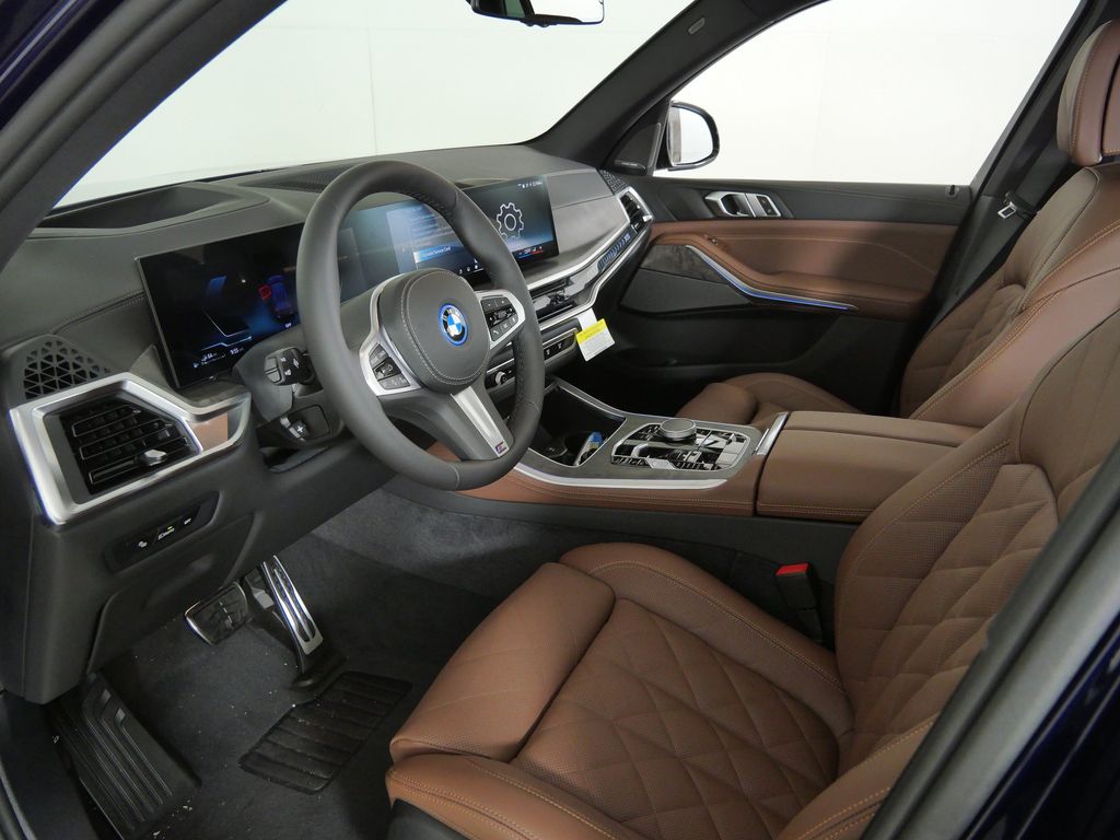 Thumbnail: 2026 BMW X5 - 35
