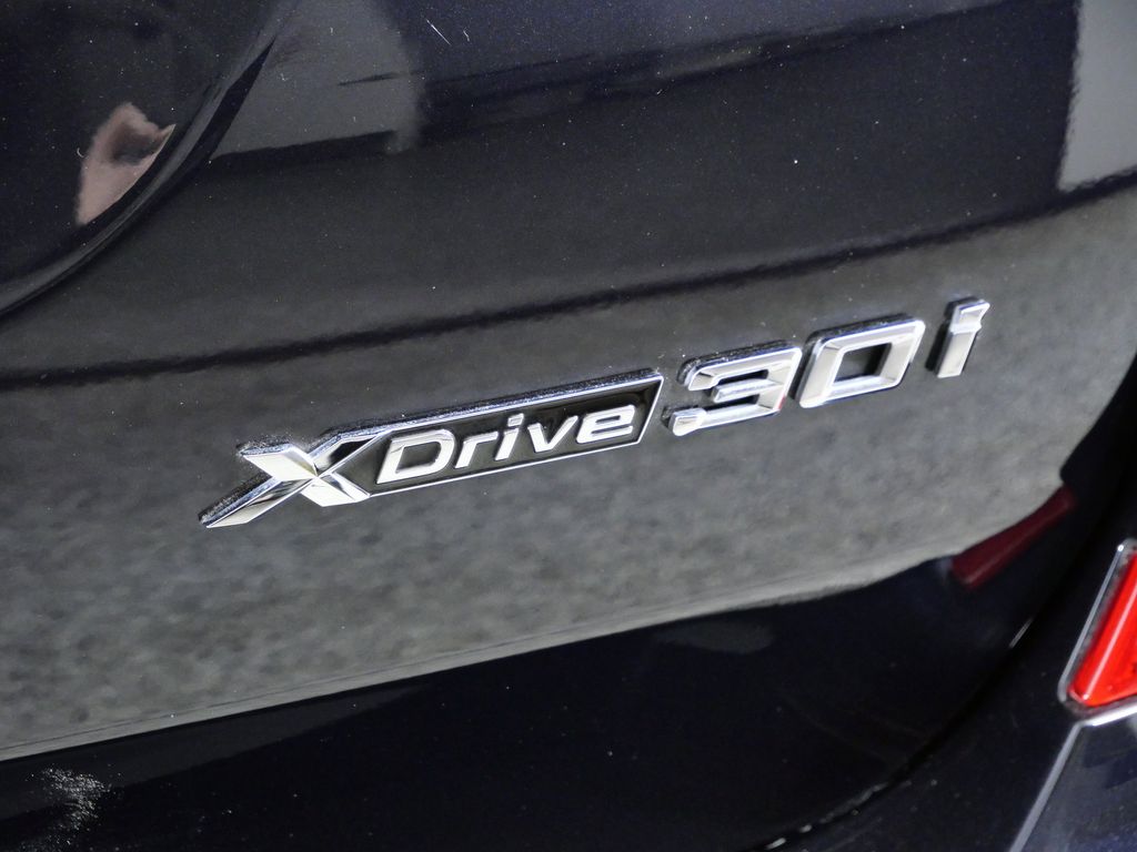 Thumbnail: 2021 BMW X3 - 13