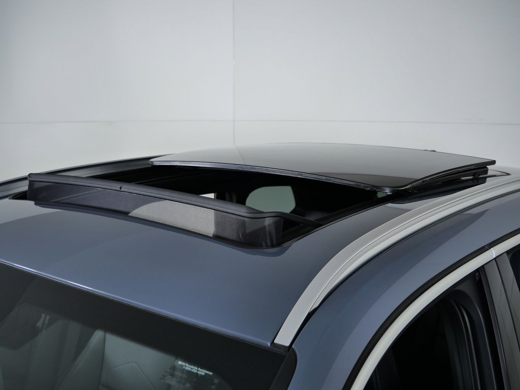 Thumbnail: 2026 BMW X1 - 18