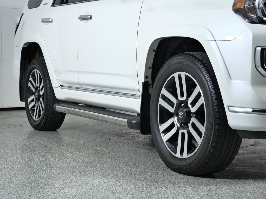 Thumbnail: 2022 Toyota 4Runner - 7