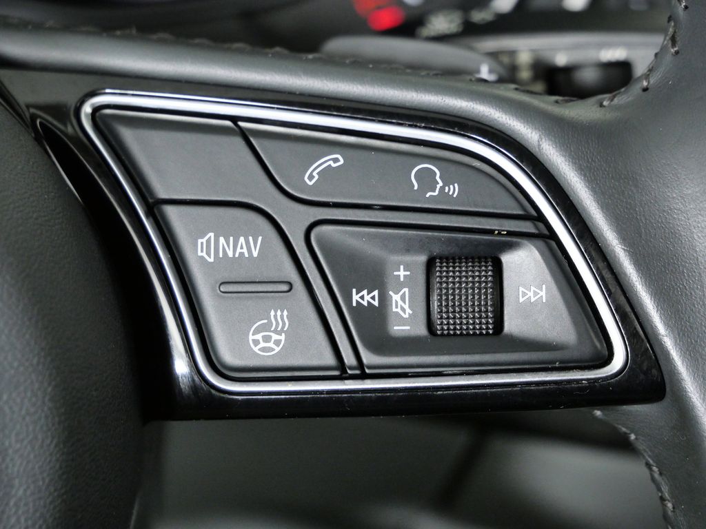 Thumbnail: 2018 Audi A4 - 41