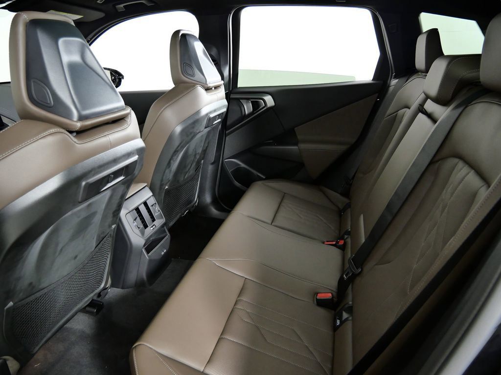 Thumbnail: 2026 BMW X3 - 32